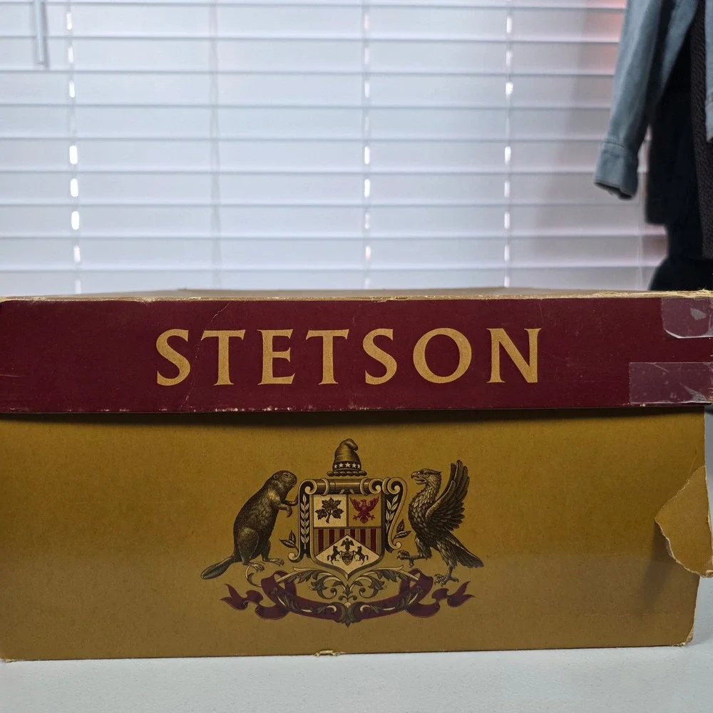 Stetson Fedora Mens 7 3/8 Dark Grey Royal De Luxe Gun Club Felt Feather Hat Box‎
